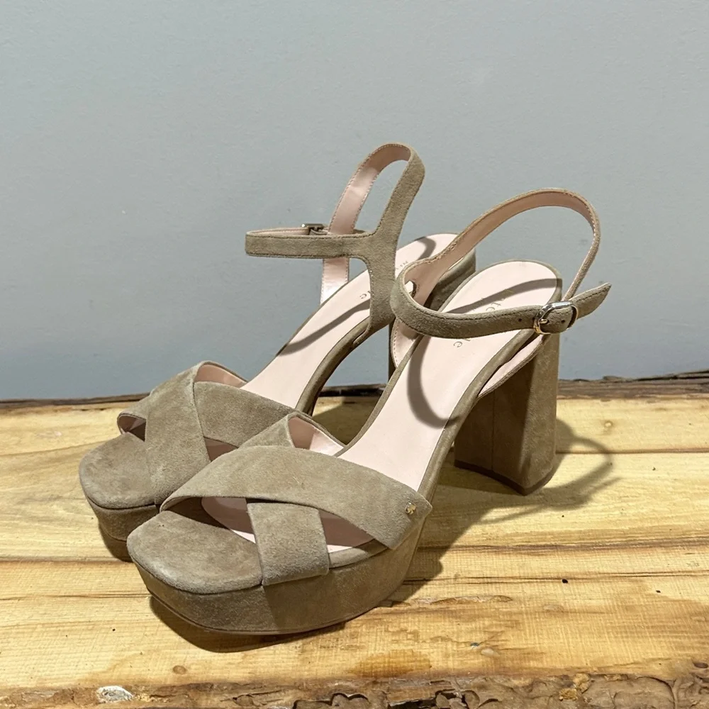 *NEW* KATE SPADE Delphi Block Heel Platform Sandal In Roasted Almond Size 10 A26